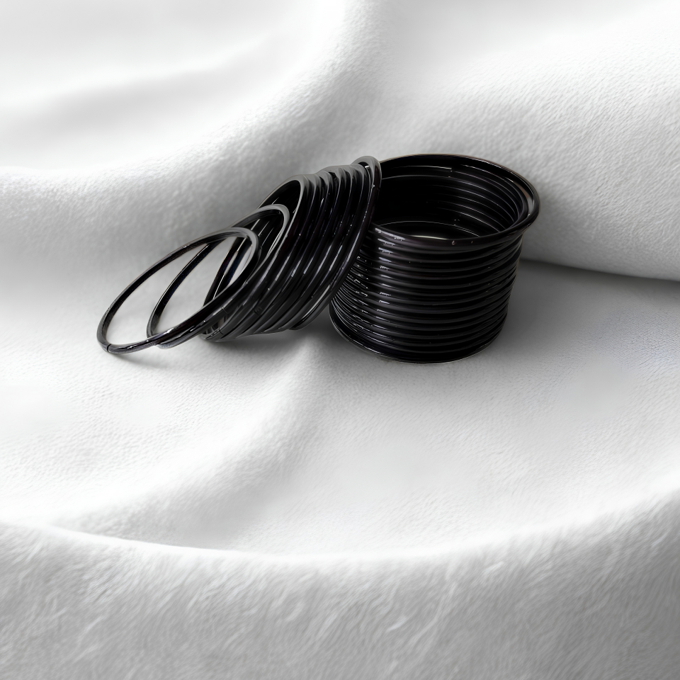 BLACK GLASS